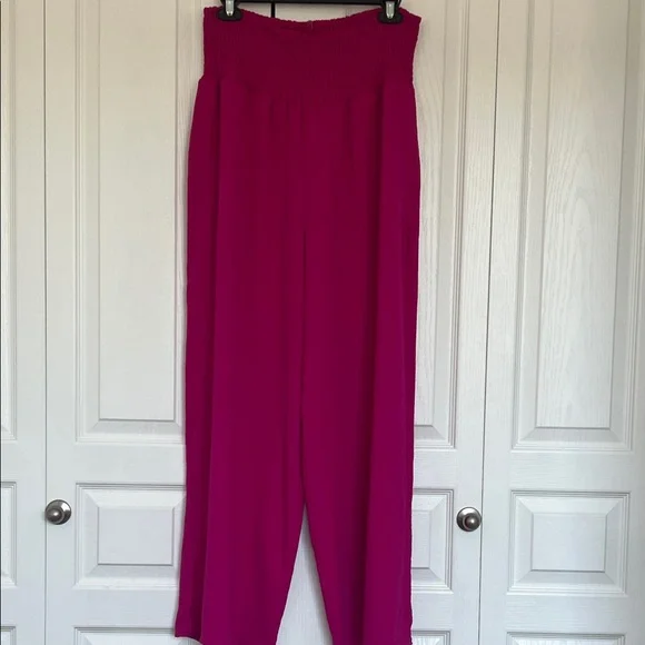 Elegant Fuchsia Wide Leg Pants - Picture 1 of 1